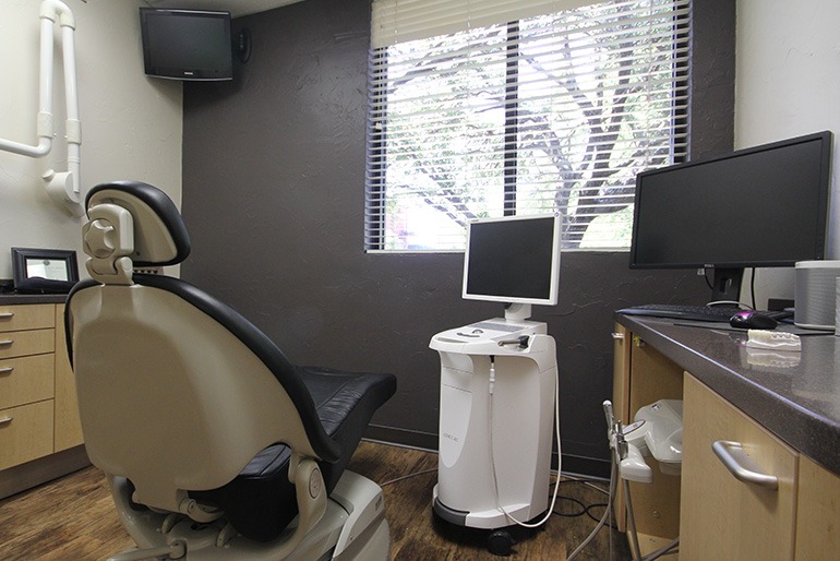 State-of-the-art dental exam room